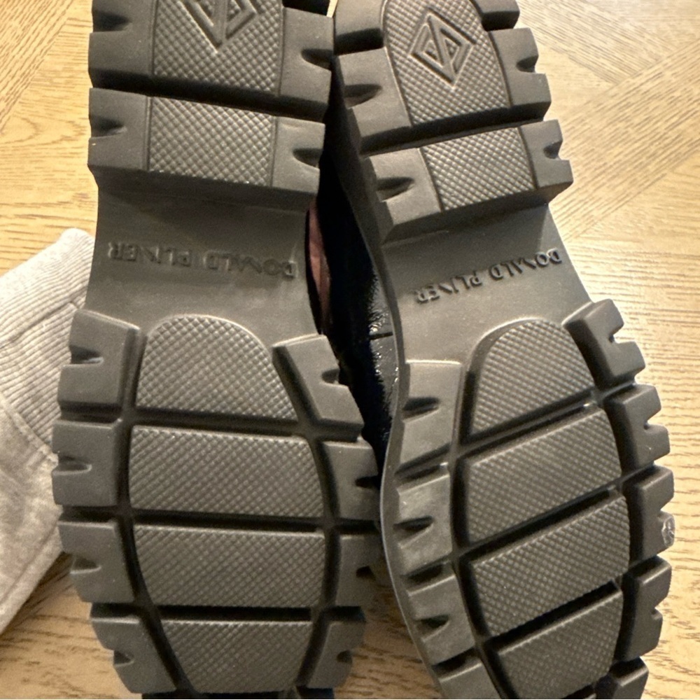 Donald Pliner Eclipse, Designer, Classic Shoes, Women’s Dress Loafers 6.5 - Picture 4 of 4
